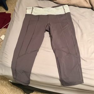 Lulu lemon cropped grey leggings